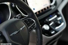 Chrysler Pacifica 2023: zdjęcie oferty