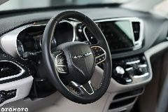 Chrysler Pacifica 2023: zdjęcie oferty